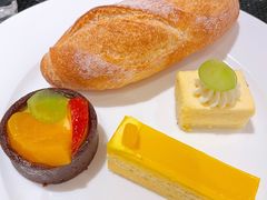 -圣丰索菲特·2 On 988 Café 自助餐厅