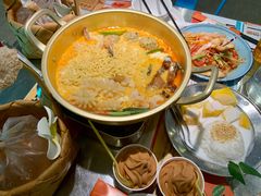 -小小集渔·泰式大排档(太古里香槟店)