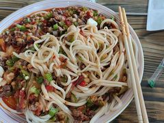 伊犁碎肉拌面-歹歹的加个面过油肉拌面