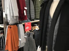 -优衣库(北京万柳华联购物中心店)