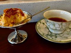 -Café Monson
