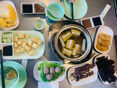 -潮界(LU·ONE凯德晶萃广场店)