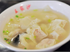 虾肉小馄饨-王家沙点心店(南京西路总店)