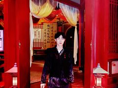 -暴风岛沉浸式体验馆(百联世纪店)