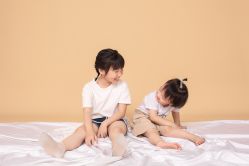 -经典婚纱摄影美学馆·私人定制