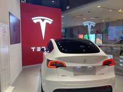 -TESLA 特斯拉(北京颐堤港体验店)