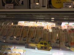 面包甜点陈列柜-一鸣真鲜奶吧(卫岗店)