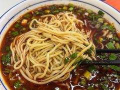 -陆元丰·兰州纯汤牛肉面(自强西路店)