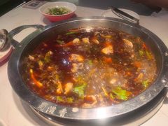 -蜀滋香鲜鱼美蛙火锅(339店)