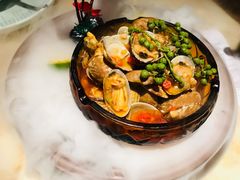 -佬麻雀·新湘菜(珠海金发购物中心店)