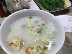 -银记肠粉店(新港西路店)