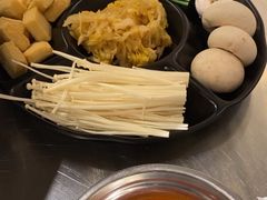 -英雄故事地摊烤肉(马驹桥店)