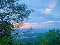 -紫金山山顶公园