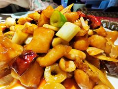 宫爆鸡丁-雲蜀龙阁·金牌水煮鱼(方庄店)