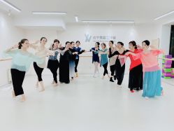 -佑宁舞蹈工作室