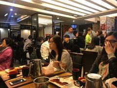等位区-添好运点心专门店(深水埗店)
