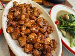 当红容边干蒸排骨-小粤楼·怀旧粤菜(万辉国际广场店)