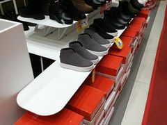 -云柏鞋业(十里堡店)