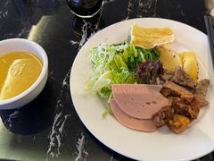 -昆明中心皇冠假日酒店