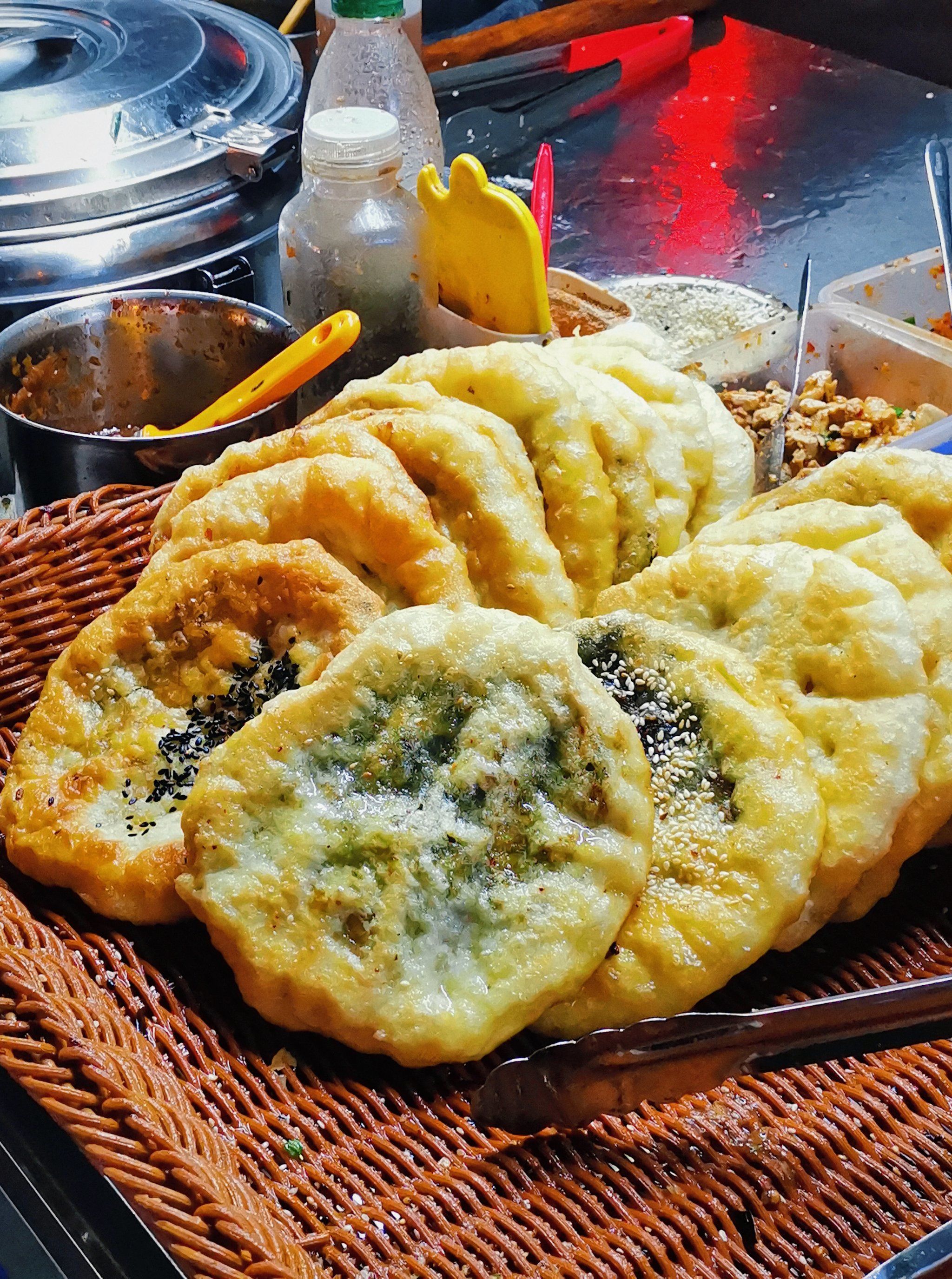 又发现一家好吃的饼摊