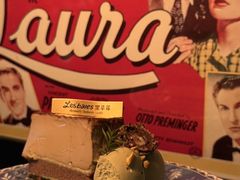 -黑草莓(重庆路店)
