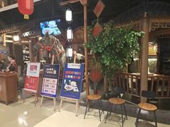 等位区-额娘·春饼烤鸭(天鸿店)