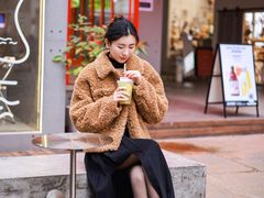 -喧闹·东方大气茶(鹅岭二厂店)