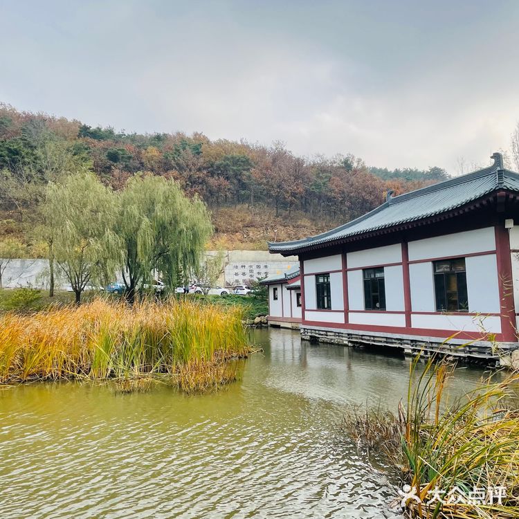 秋水共长天一色