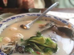 鱼头汤-鱼食饭稻·苏浙土菜17年老馆子(平江路店)