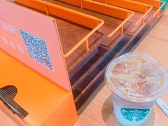 -星巴克(广州南站A18检票口楼上)