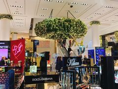 -文艺复兴百货(米兰大教堂广场店)