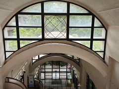 -香港大学