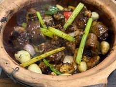 -天宝食坊·啫啫煲大排档(西华路店)