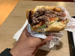 -The Habit Burger Grill 哈比特汉堡(复兴soho店)