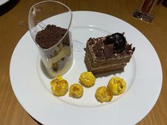-东方明珠·可口可乐欢乐餐厅