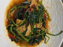 -巴扎屋大盘鸡·新疆菜(汇嘉时代店)