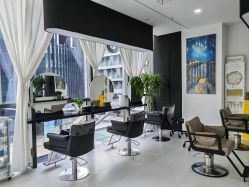 -U·NI SALON 造型
