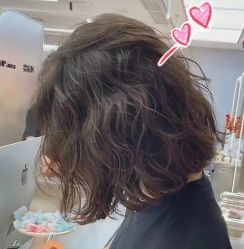 -东方美妍小鹏造型