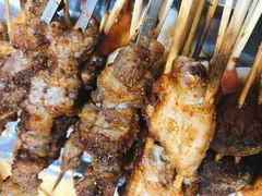 新疆羊肉串-小诸海鲜烧烤