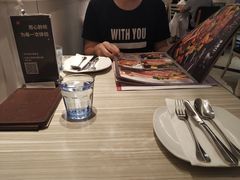 -必胜客(航洋国际店)