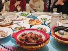 -侬佳蒸菜馆(听潮店)