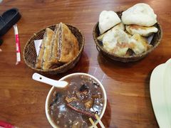 -穆彦华逍遥镇胡辣汤(岗坡路店)