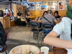 大堂-无届青年餐馆(熙街店)