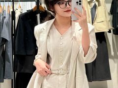 -百盛(万象城店)