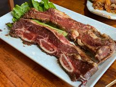 年8班秘制牛仔骨-7年8班朝鲜族非遗美食(三钢里店)
