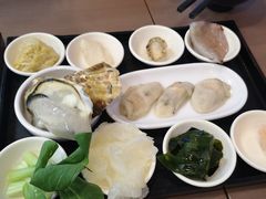 -灵芝妹子海鲜米线(香炉礁山姆店)