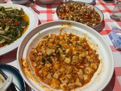 -洪霞餐馆·川菜·鲜货现炒(两江春城店)