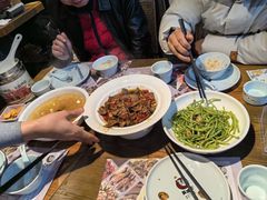 -黄泥岗·地道湖北菜(奥特莱斯店)