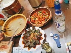 -富正毅三下锅·湘西韵味(天门山索道店)