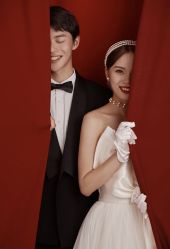 -易摄影婚纱摄影工作室